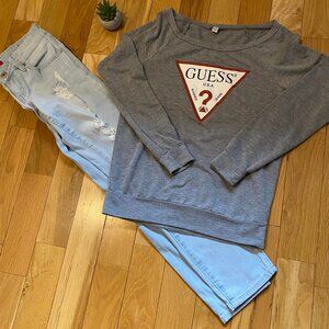 SALE!10 GUESS SWEATSHIRT